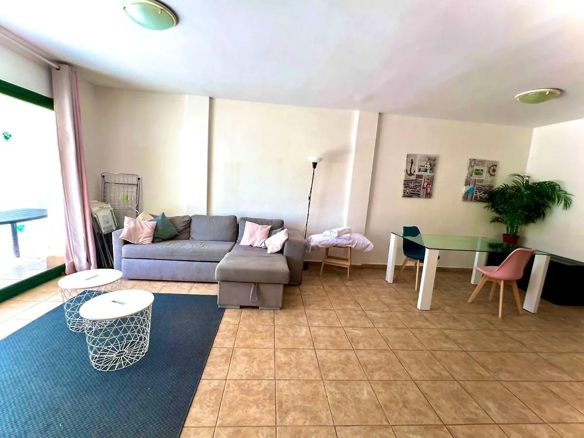 Apartamento Para 6 A 5 Min Port Aventura En Hotel Festival Village Salou